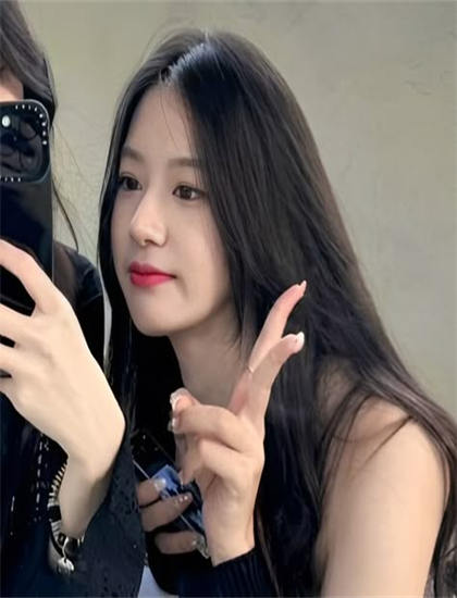 一个人免费播放在线观看视频_女人出轨_禁忌的女人